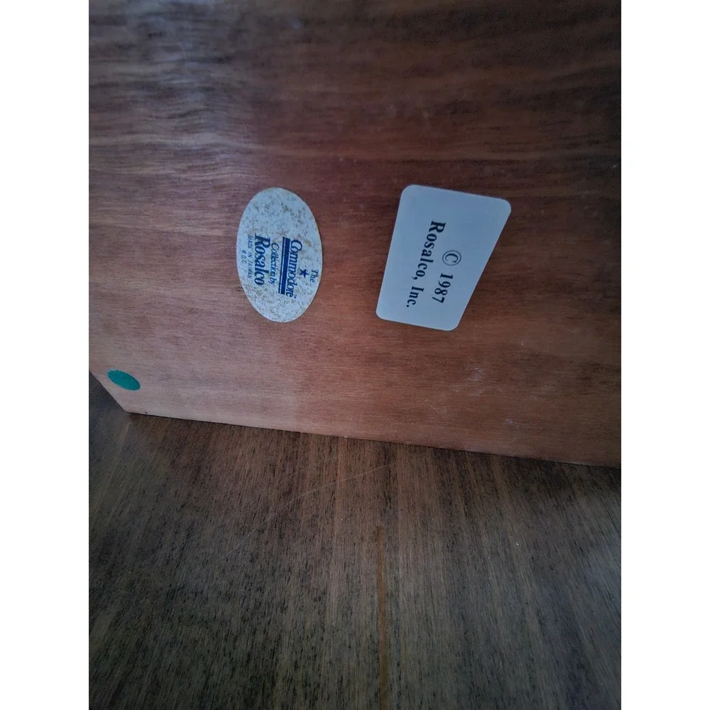 The Commodore Vintage Wooden‎ Jewelry Box